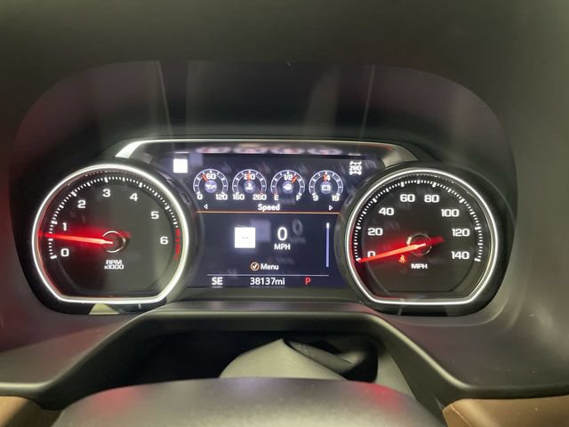 Used 2021 Chevrolet Suburban High Country AWD/4WD image 17