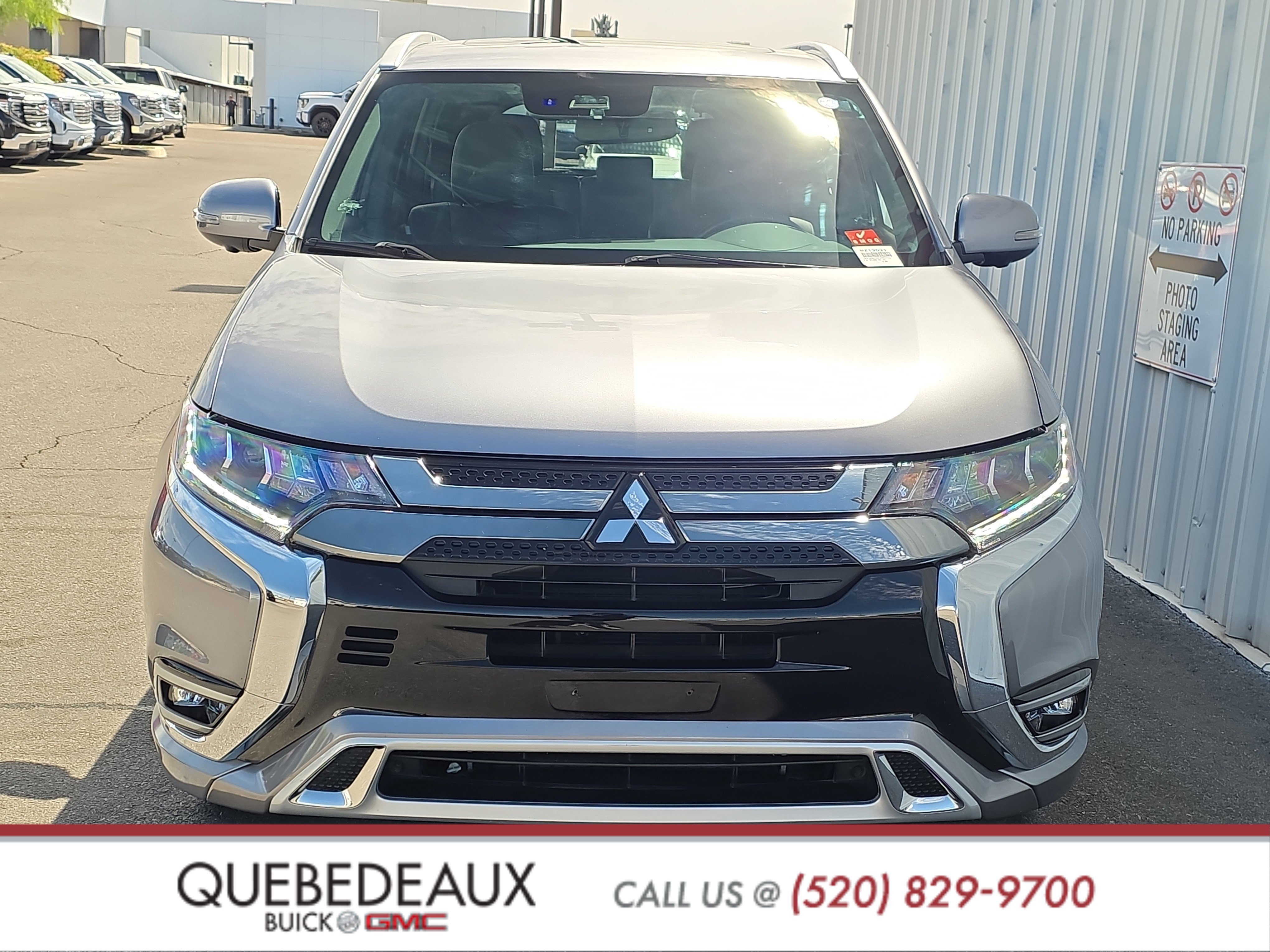 Used 2019 Mitsubishi Outlander GT AWD/4WD image 2