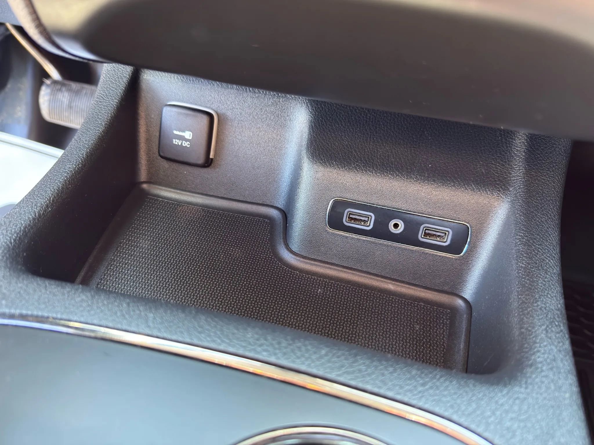 Used 2018 Dodge Durango GT w/ Technology Group AWD/4WD image 29