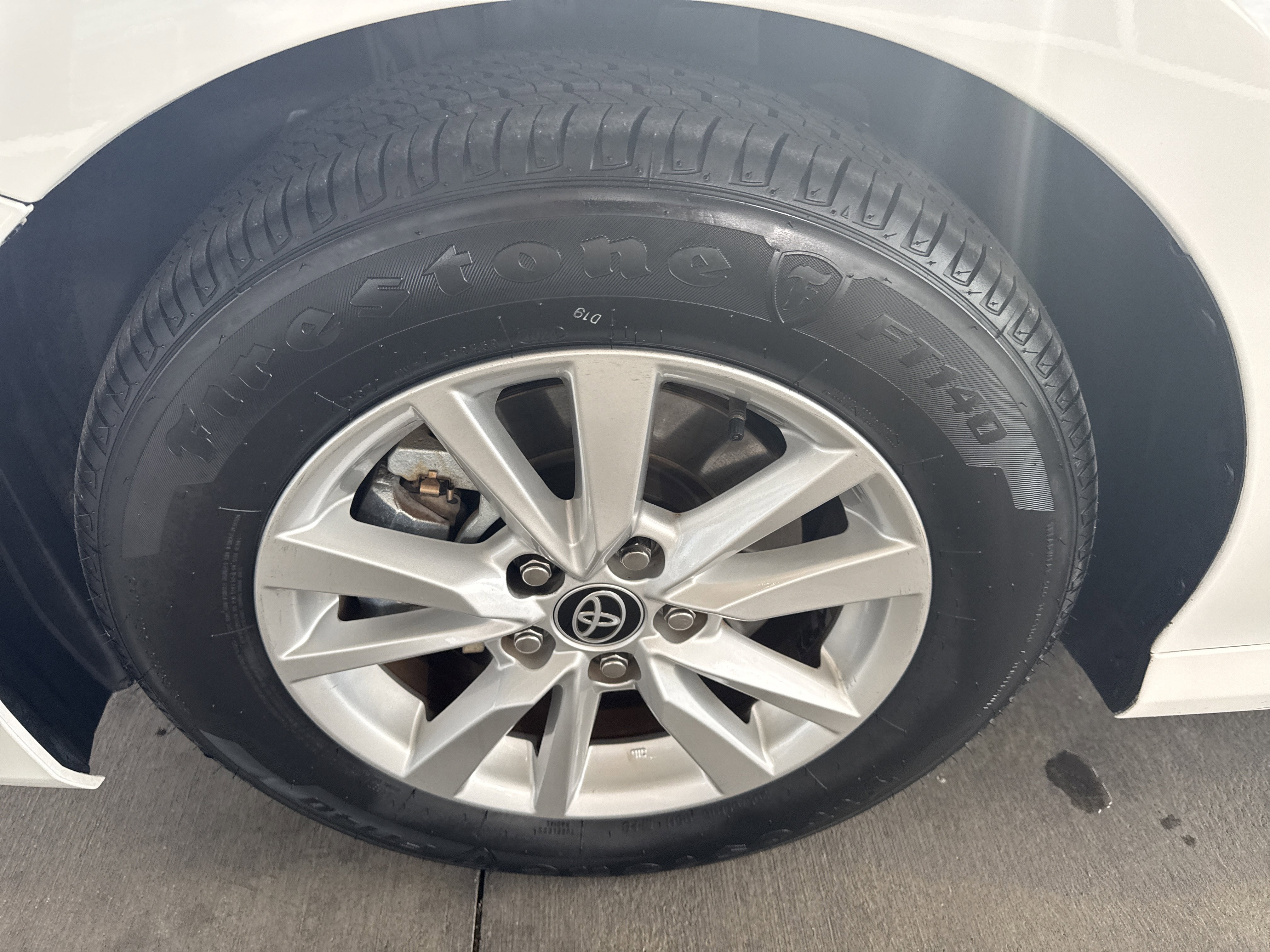 Used 2025 Toyota Camry LE image 9