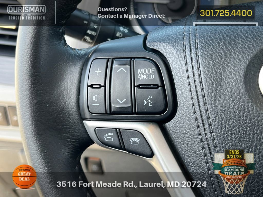 Used 2015 Toyota Sienna XLE w/ XLE Navigation Package image 25