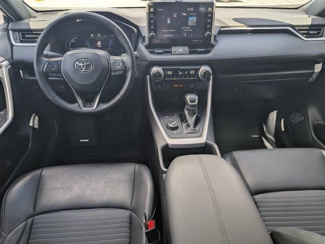 Used 2022 Toyota RAV4 XSE AWD/4WD image 19