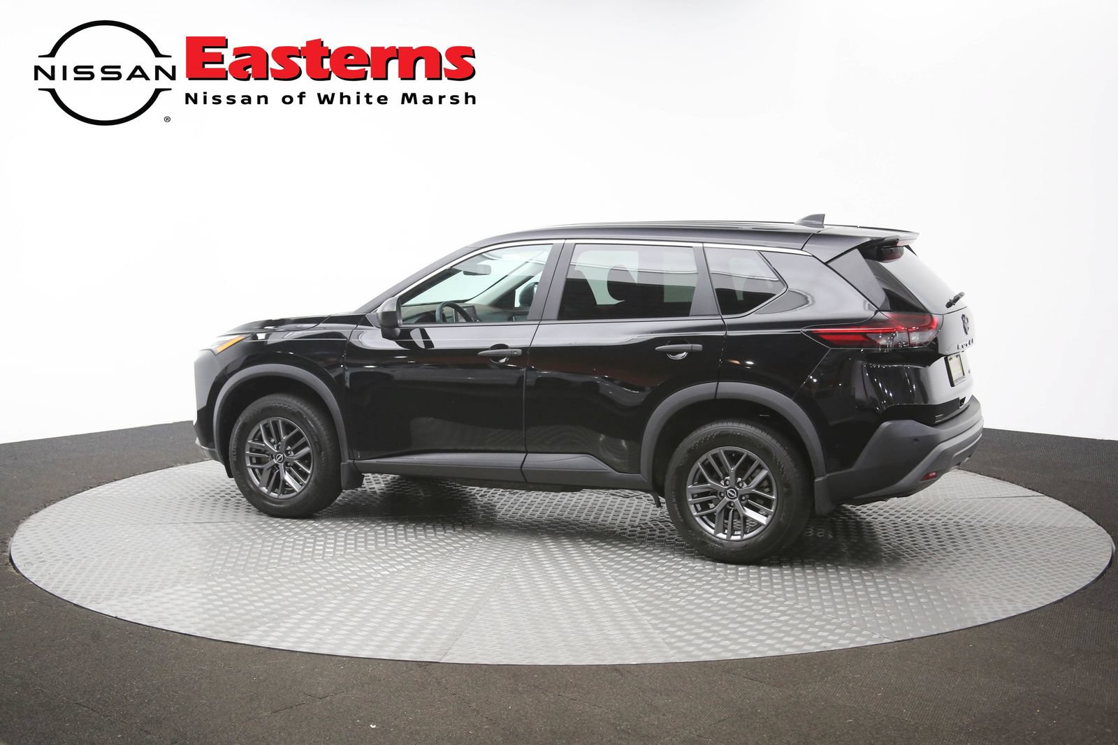 Used 2023 Nissan Rogue S AWD/4WD image 60