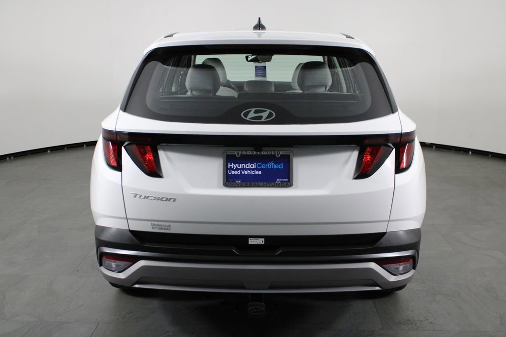 Certified 2026 Hyundai Tucson SE image 11