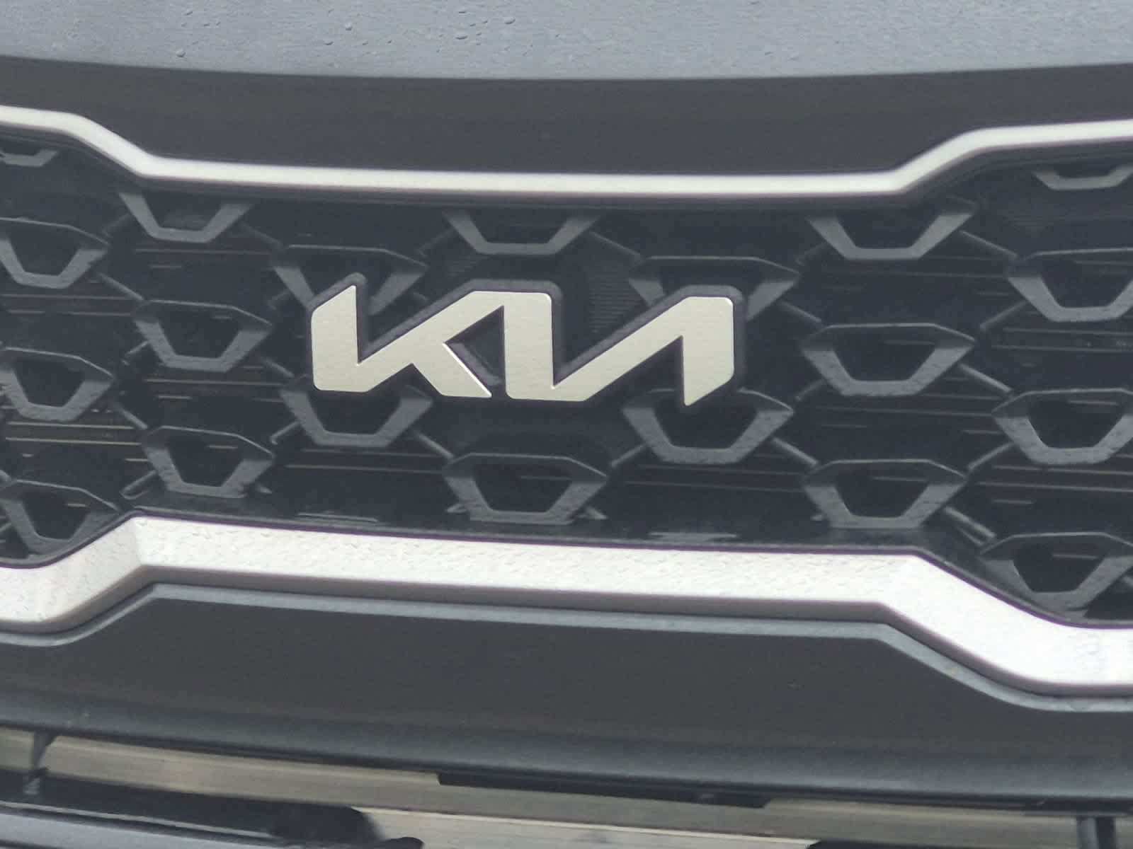 Used 2023 Kia Sorento LX AWD/4WD image 12