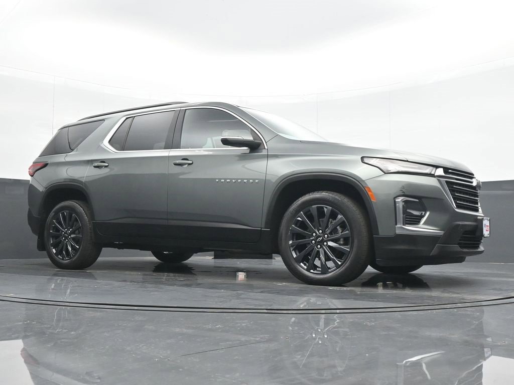 Used 2022 Chevrolet Traverse LT image 23