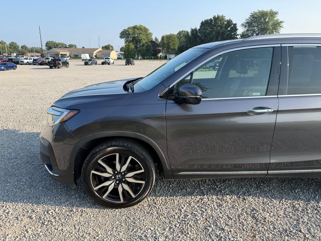 Used 2019 Honda Pilot Touring image 32