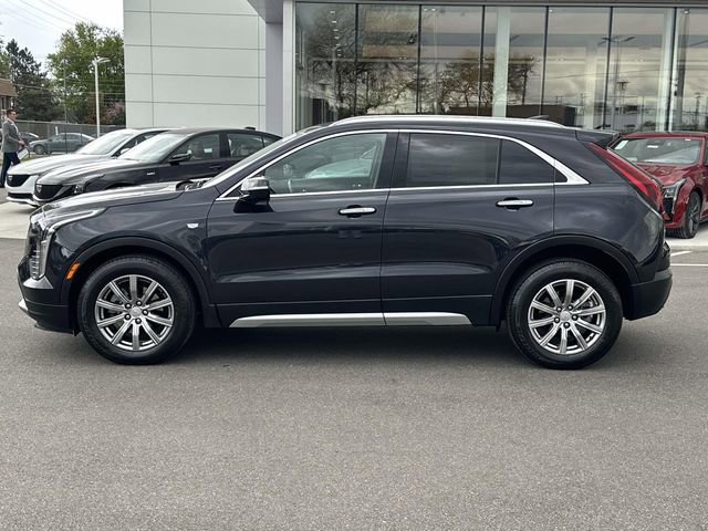 Certified 2023 Cadillac XT4 Premium Luxury w/ Cold Weather Package AWD/4WD image 10