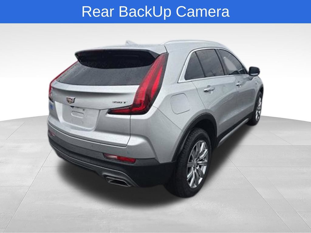 Used 2022 Cadillac XT4 Premium Luxury w/ Driver Awareness Package FWD image 6