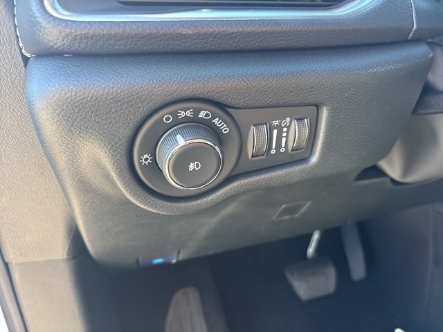 New 2026 Chrysler Pacifica Limited w/ S Appearance Package image 21