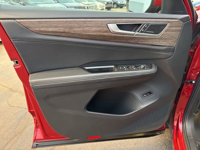 Used 2024 Volkswagen Atlas SEL Premium R-Line image 8