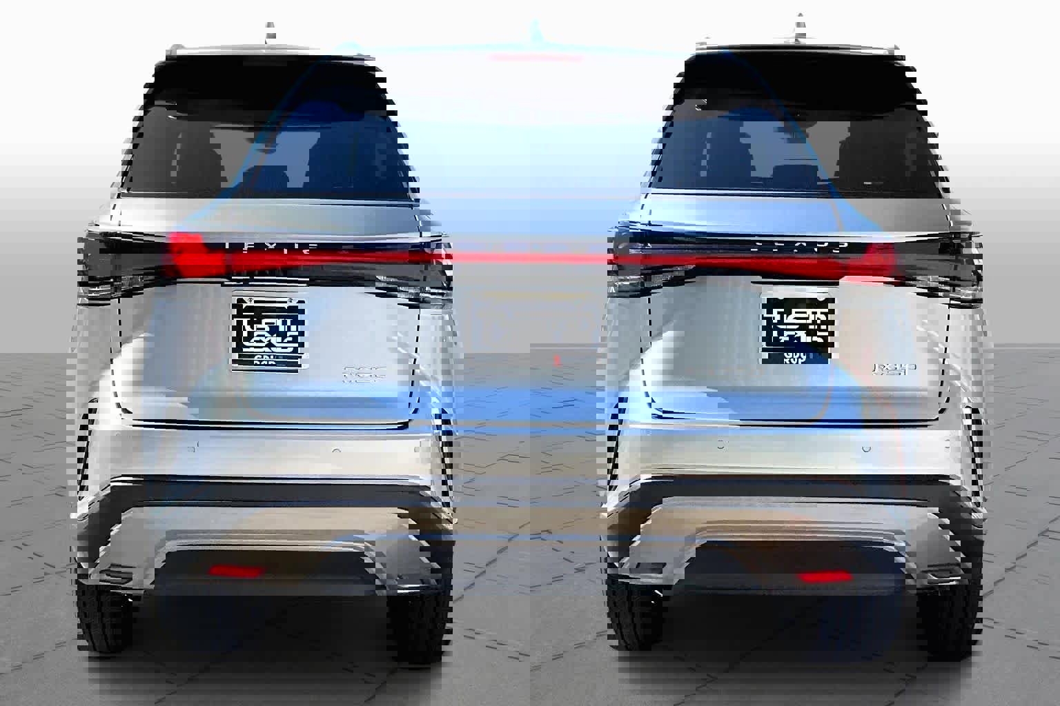 Used 2024 Lexus RX 350 Luxury w/ Convenience Package image 5