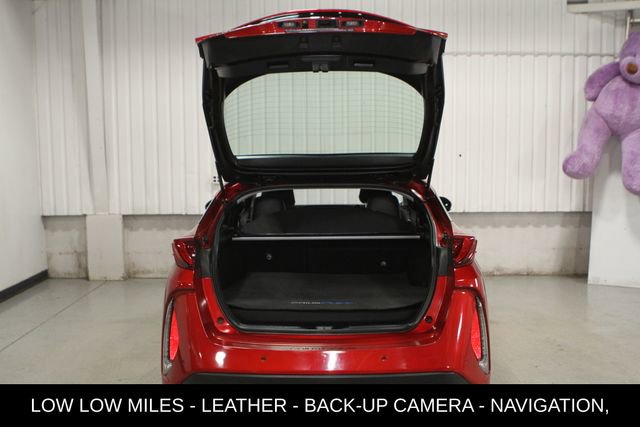 Used 2017 Toyota Prius Prime Advanced w/ Carpet Mat Package image 30