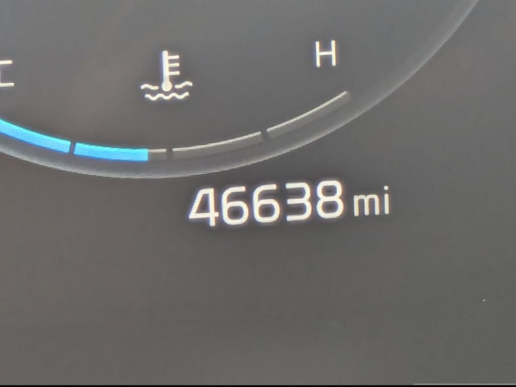 Used 2023 Kia Sorento SX image 36