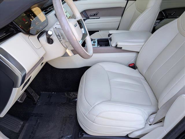 Used 2023 Land Rover Range Rover SE image 17