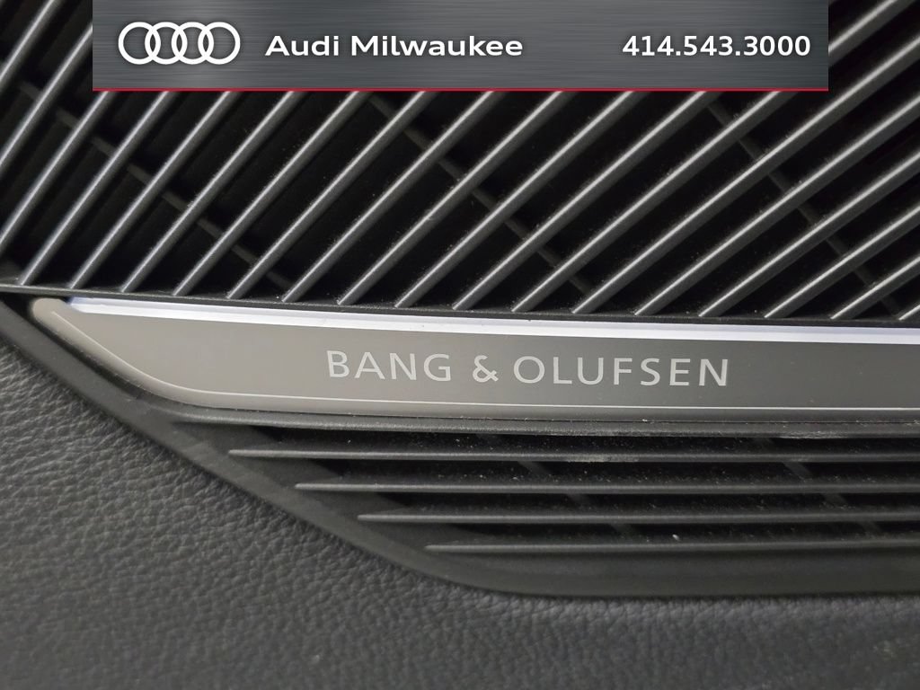 Used 2023 Audi A4 2.0T Premium Plus w/ Premium Plus Package AWD/4WD image 13