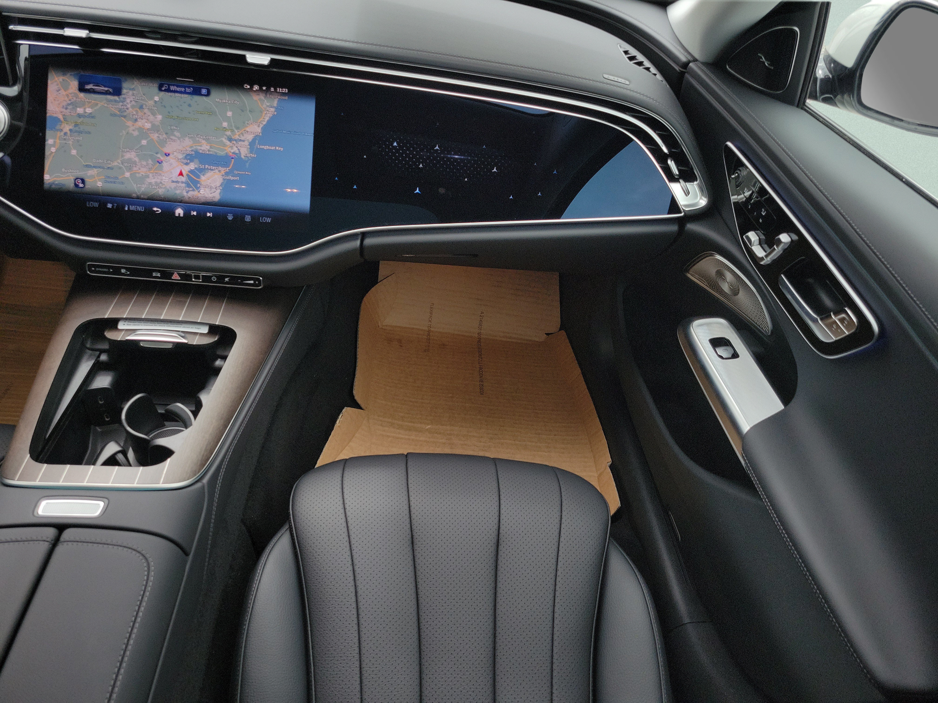 New 2027 Mercedes-Benz E 450 4MATIC Sedan image 14
