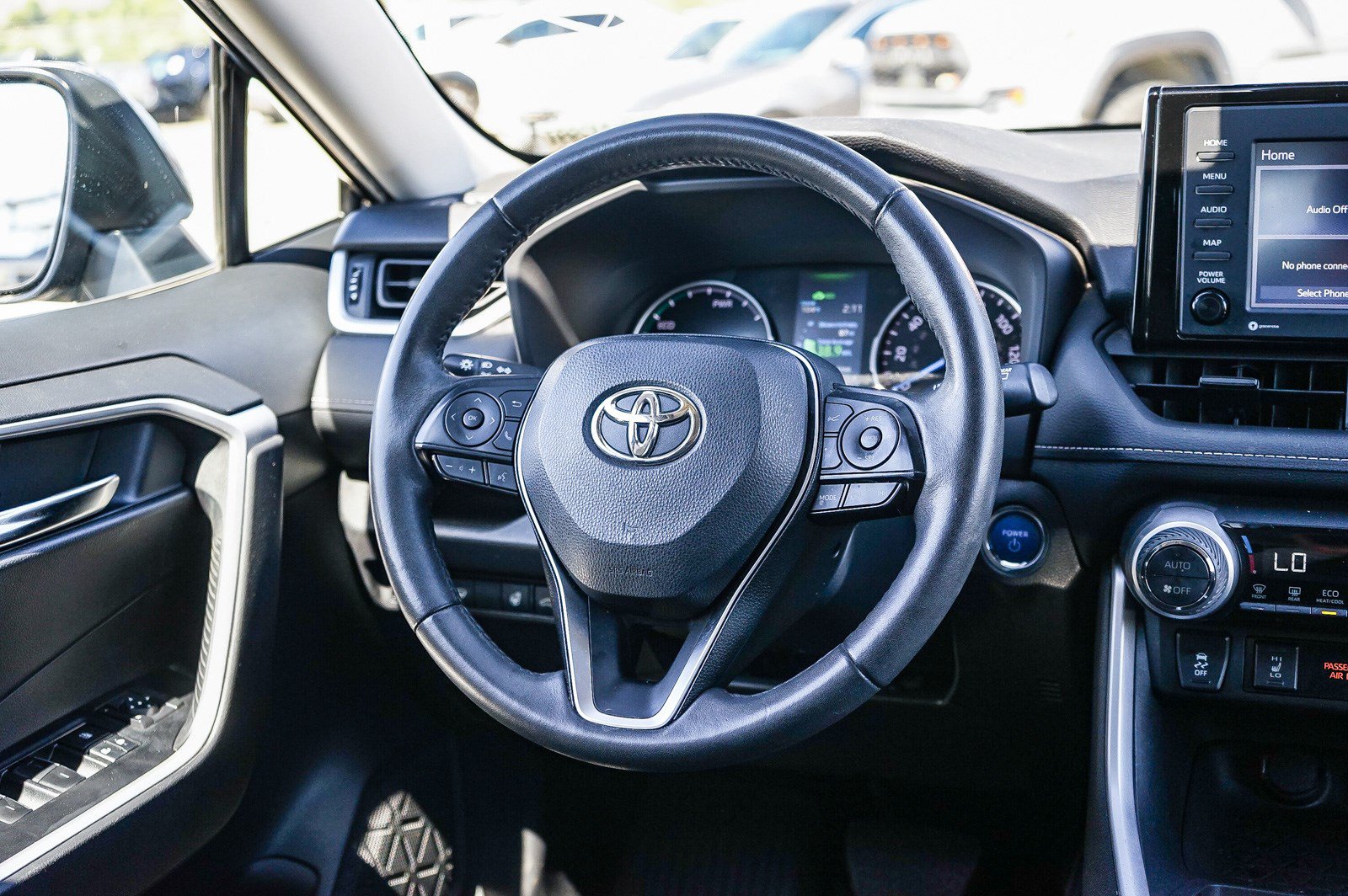 Used 2022 Toyota RAV4 XLE w/ Convenience Package AWD/4WD image 16