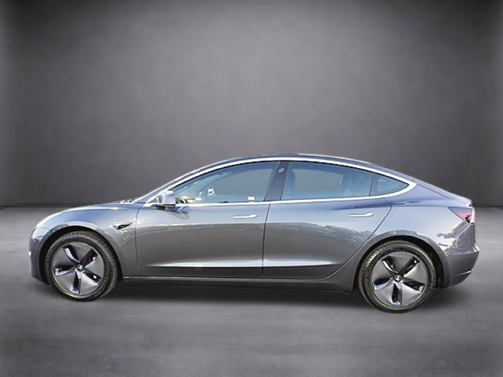 Used 2019 Tesla Model 3 Mid Range RWD image 8