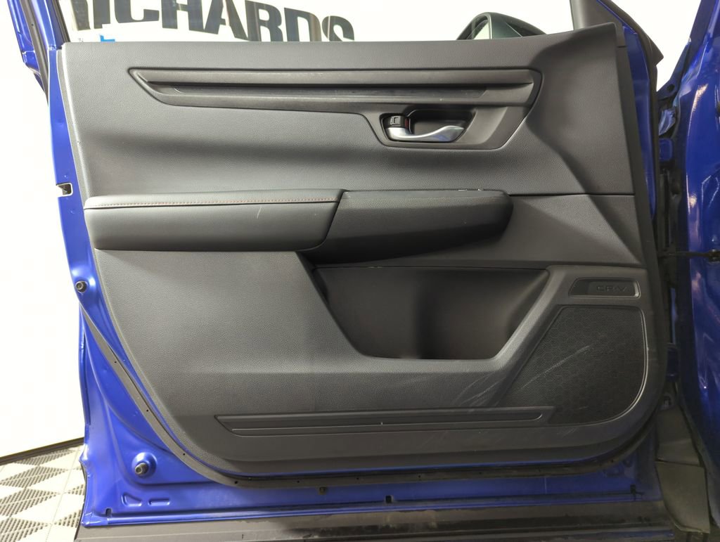 Used 2024 Honda CR-V Sport image 9