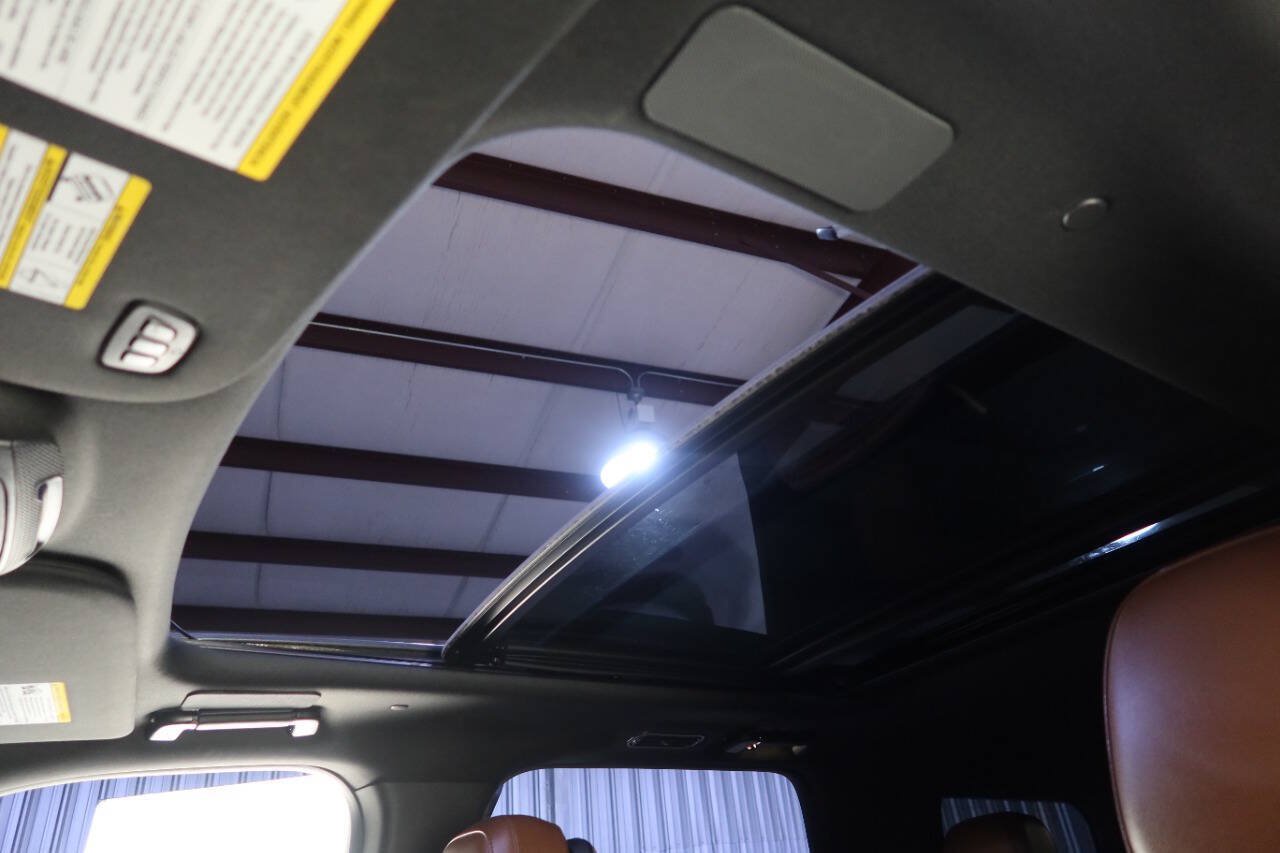 Used 2024 Lincoln Navigator Reserve AWD/4WD image 37