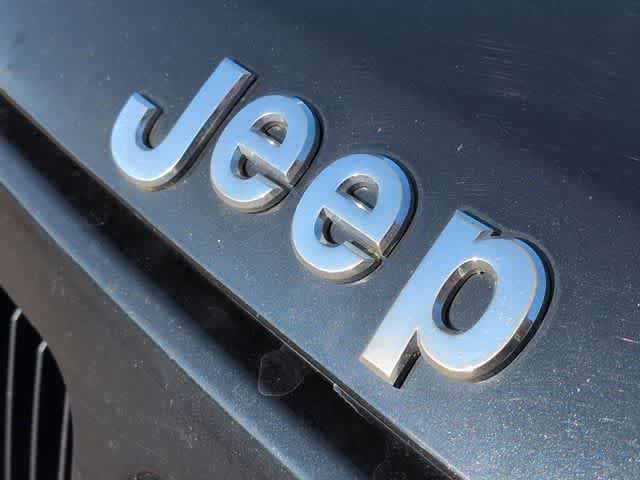 Used 2010 Jeep Patriot Sport AWD/4WD image 12