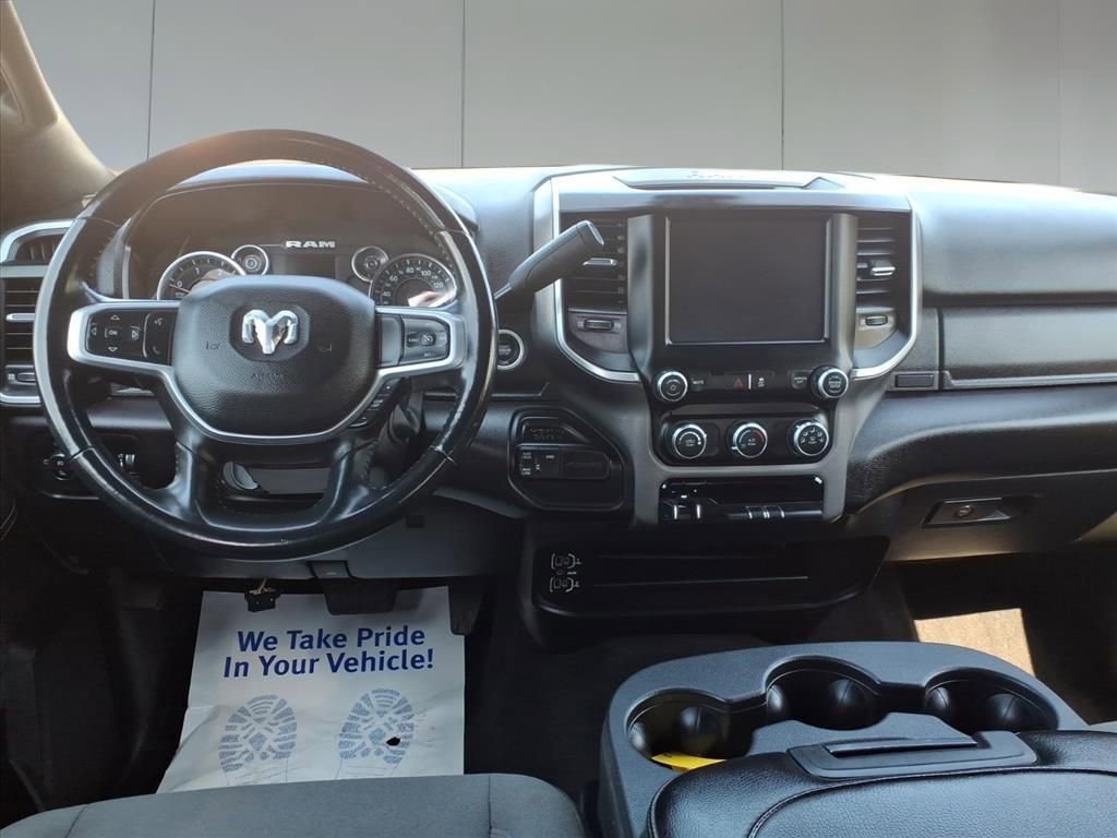 Used 2024 RAM 2500 Big Horn image 25