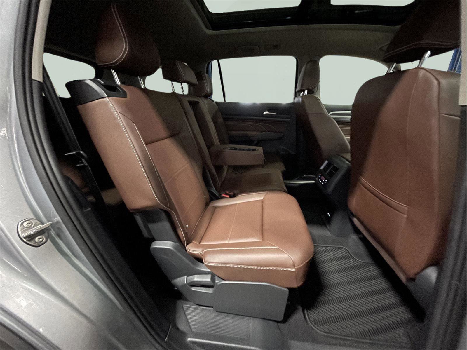 Used 2023 Volkswagen Atlas SE image 21