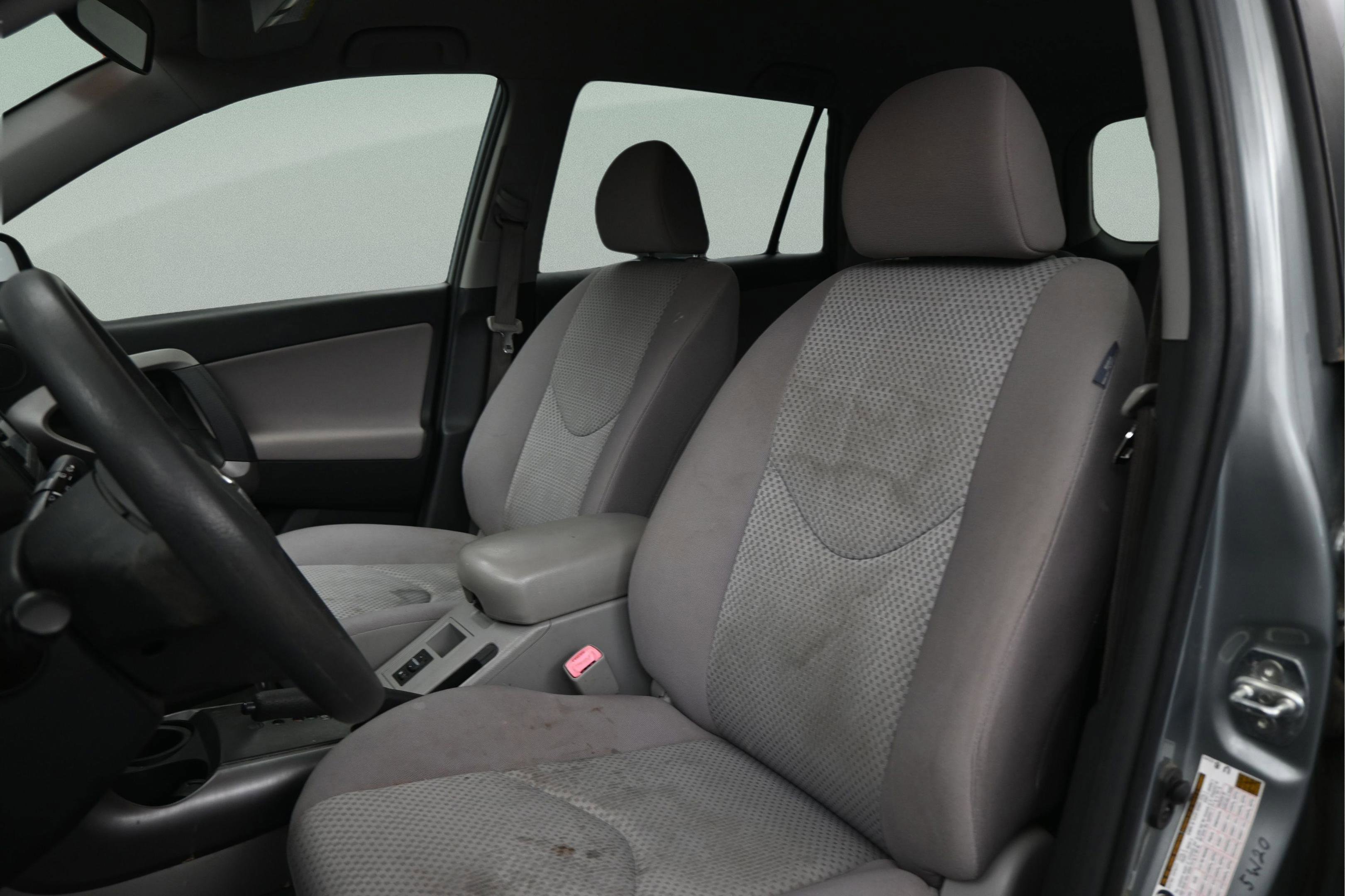 Used 2008 Toyota RAV4 2WD image 32