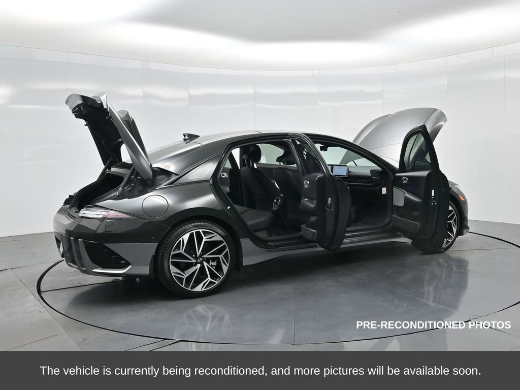 Used 2023 Hyundai Ioniq 6 Limited image 38