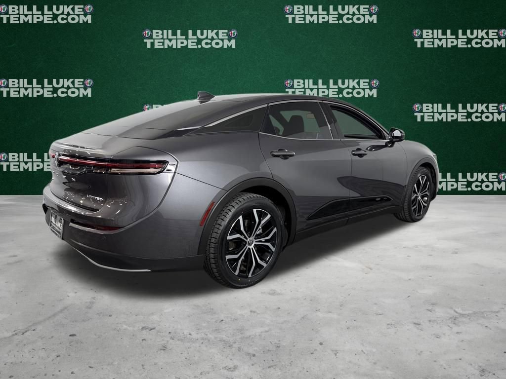 Used 2024 Toyota Crown Limited image 6