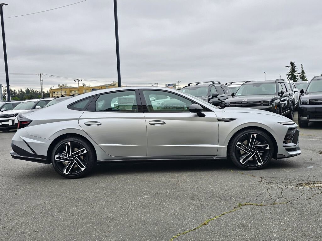 New 2025 Hyundai Sonata N Line image 8