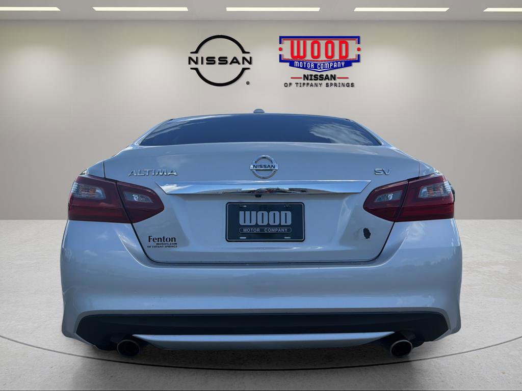 Used 2018 Nissan Altima 2.5 SV w/ 2.5 SV Technology Package FWD image 3