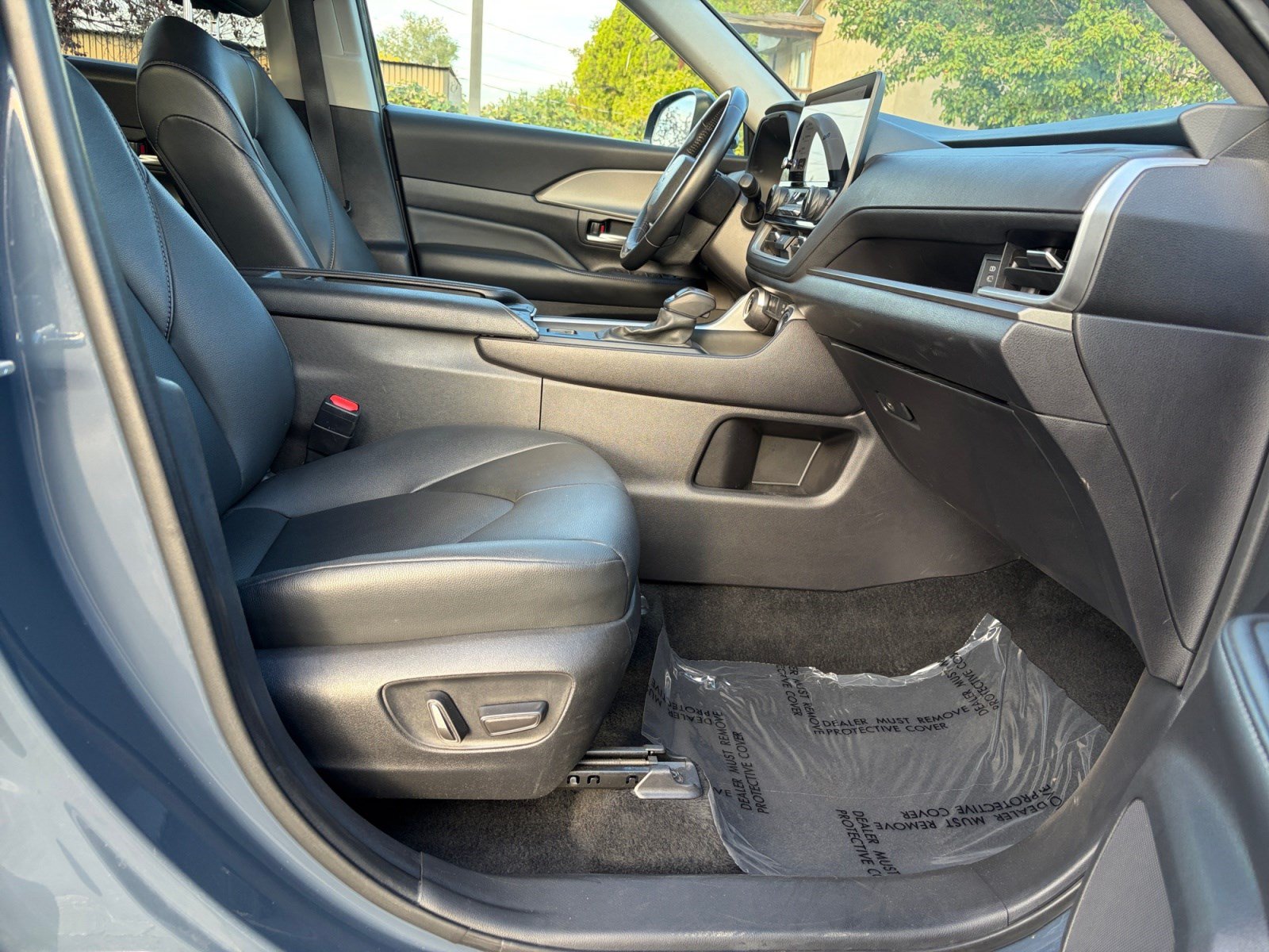 Used 2025 Toyota Grand Highlander AWD image 28