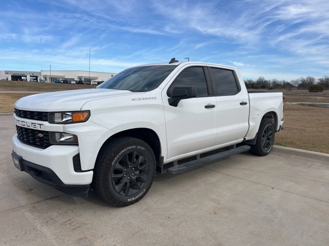 Used 2022 Chevrolet Silverado 1500 Custom w/ Safety Confidence Package image 1