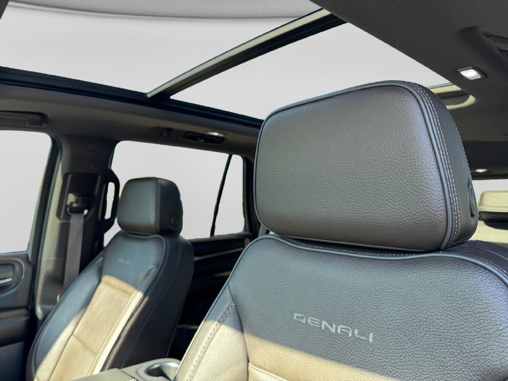 Used 2021 GMC Yukon Denali AWD/4WD image 26