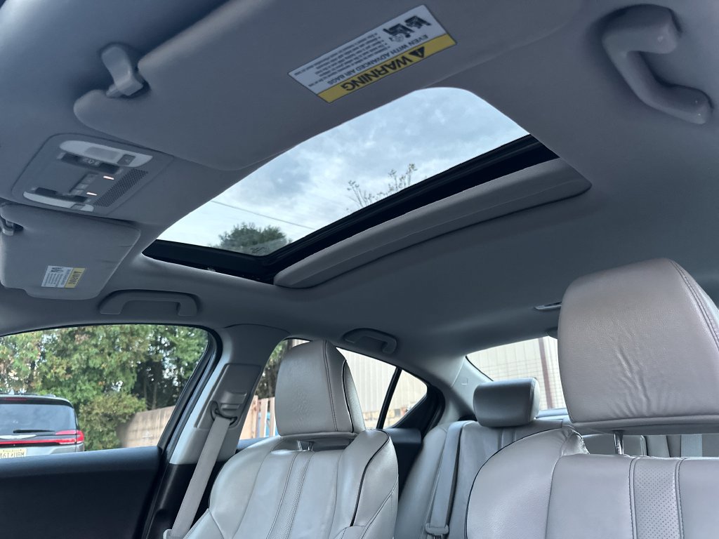 Used 2019 Acura ILX FWD image 36