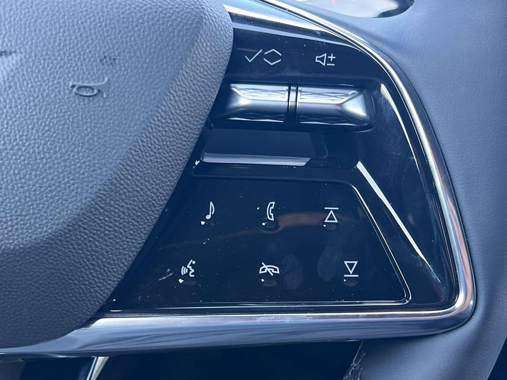 New 2026 Cadillac Lyriq Sport image 14