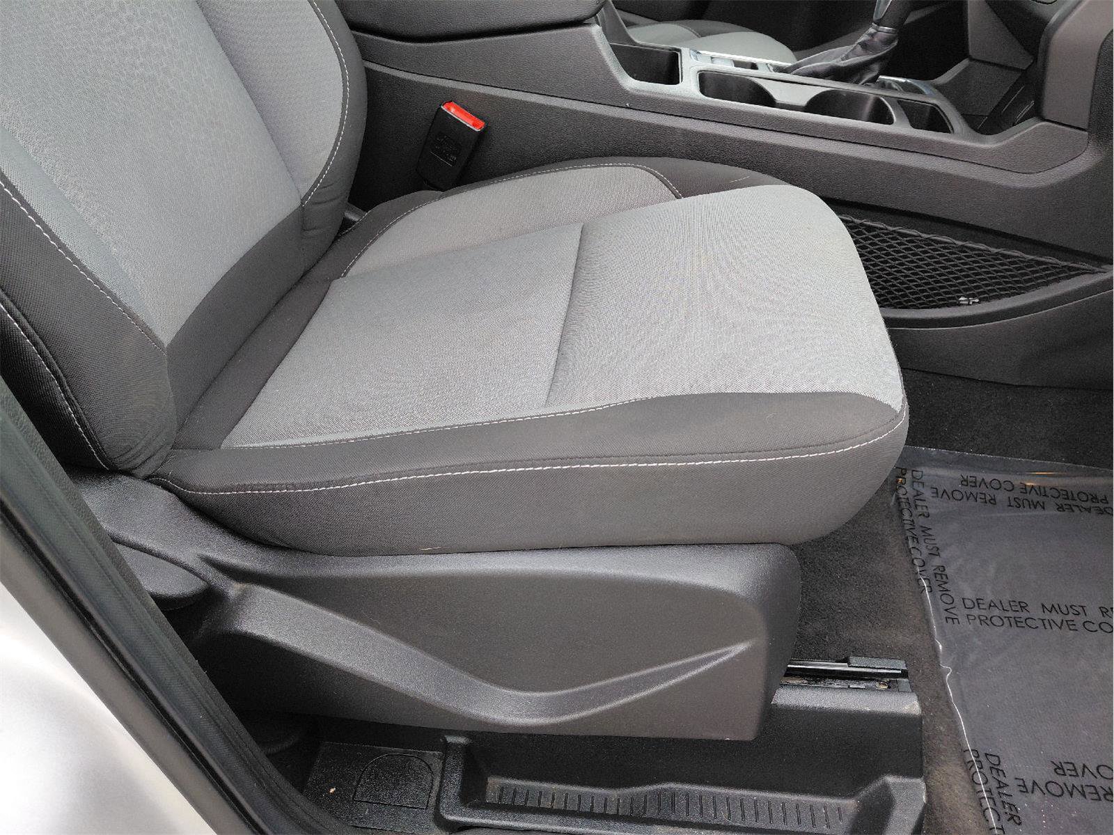 Used 2018 Ford Escape SE w/ Ford Safe & Smart Package image 15