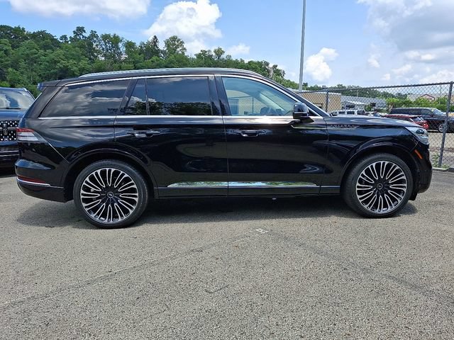 Certified 2024 Lincoln Aviator Black Label AWD/4WD image 7