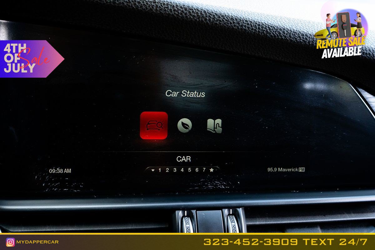 Used 2017 Alfa Romeo Giulia RWD image 31