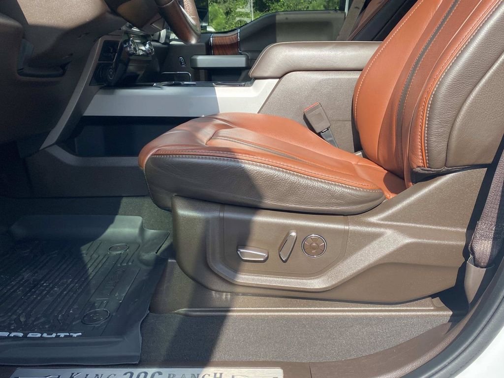 Certified 2022 Ford F250 King Ranch w/ King Ranch Ultimate Package AWD/4WD image 20