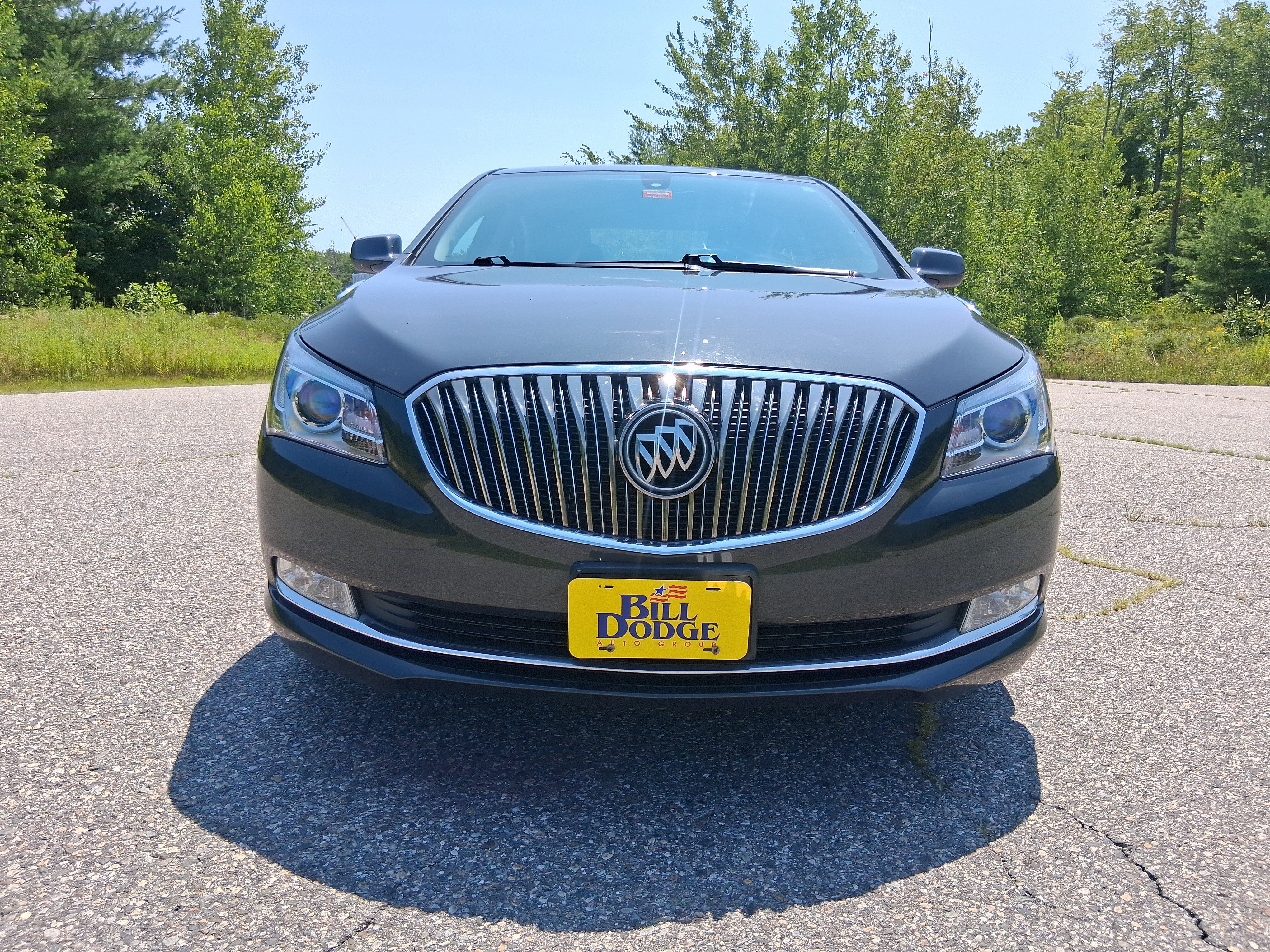 Used 2014 Buick LaCrosse FWD image 2