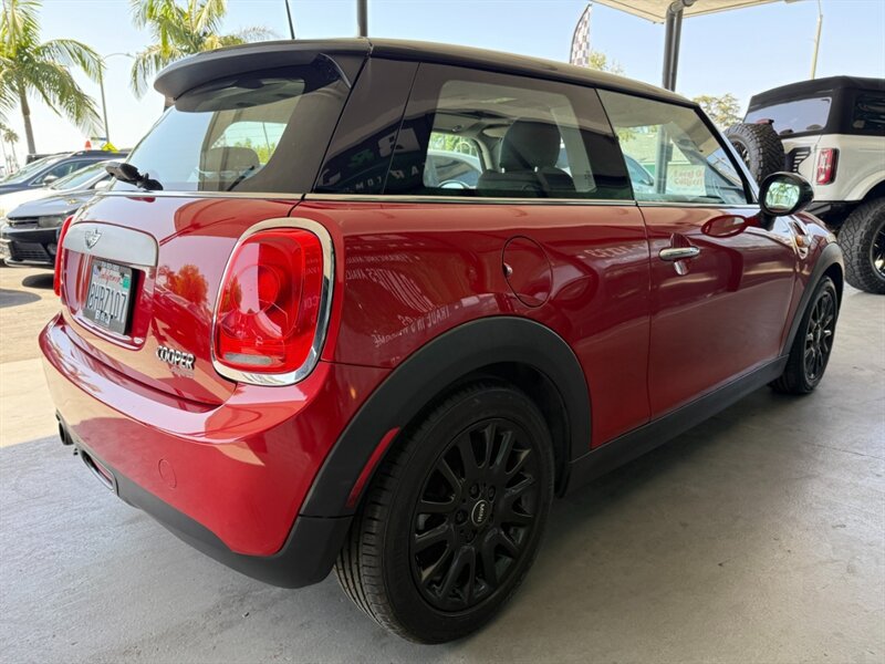Used 2014 MINI Cooper 2-Door Hardtop FWD image 10