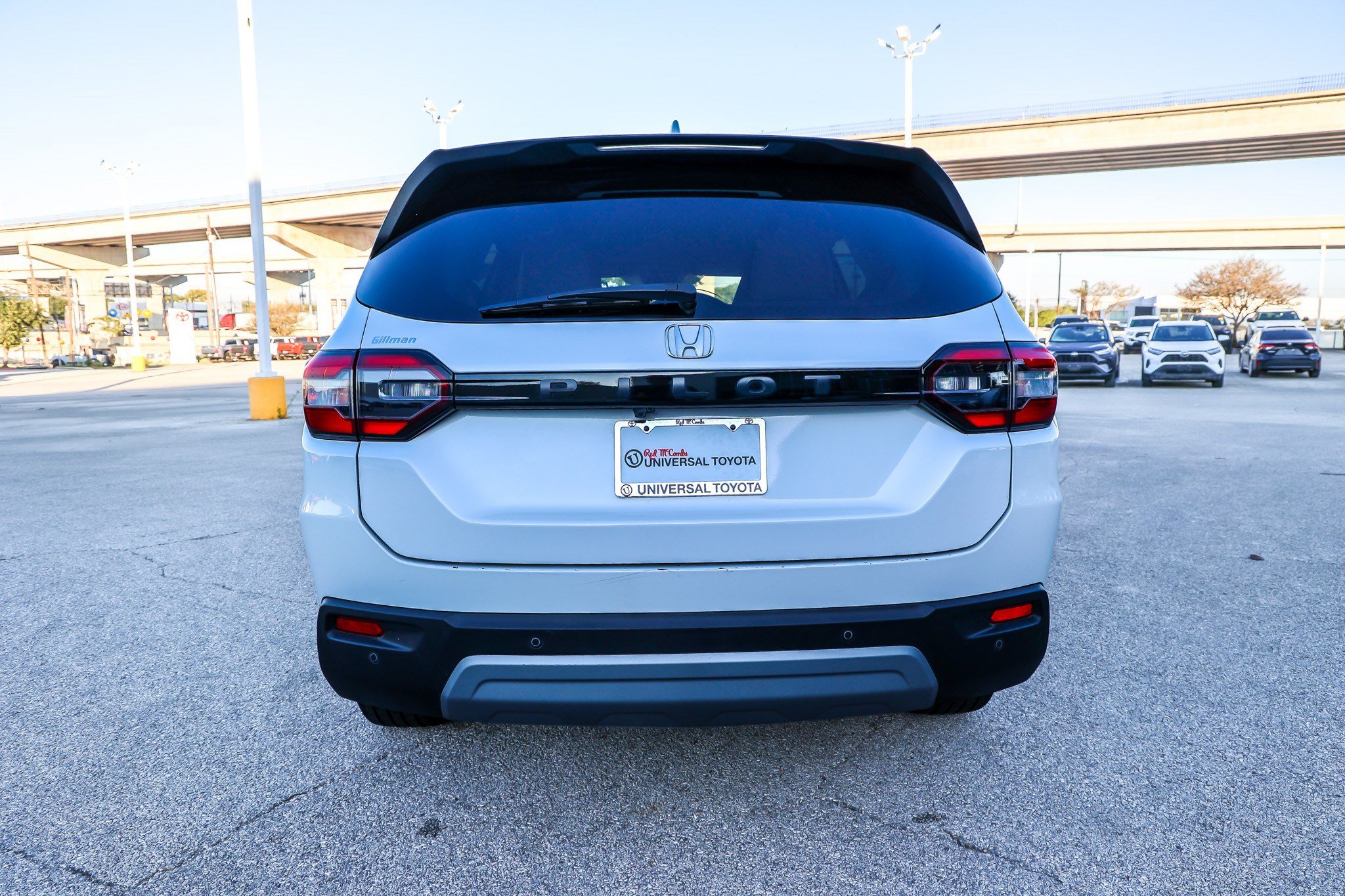 Used 2024 Honda Pilot EX-L image 8