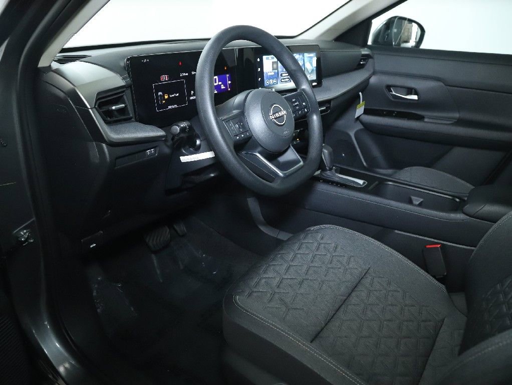 Certified 2026 Nissan Kicks SV w/ SV Premium Package image 20