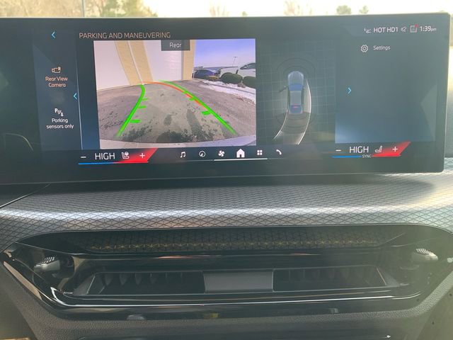 Used 2025 BMW 430i xDrive w/ Premium Package image 34