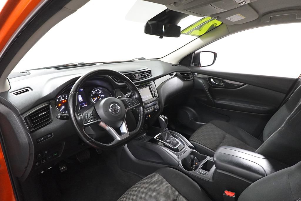 Used 2021 Nissan Rogue Sport SV image 13