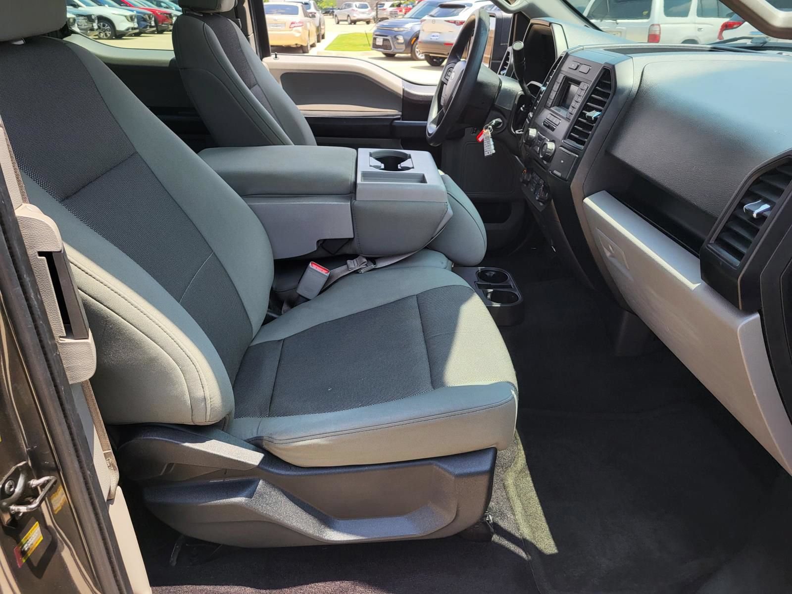 Used 2016 Ford F150 XL w/ Equipment Group 101A Mid RWD image 12