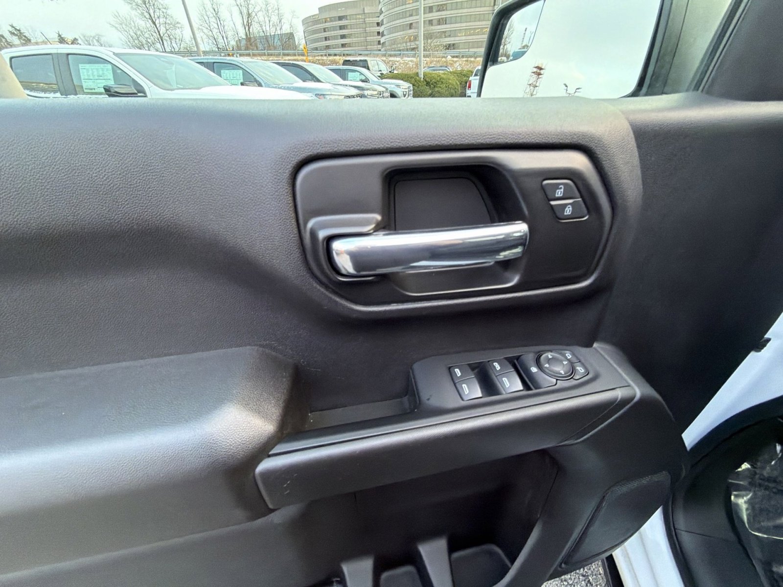 Used 2022 Chevrolet Silverado 1500 Custom w/ LPO, Blackout Package image 15